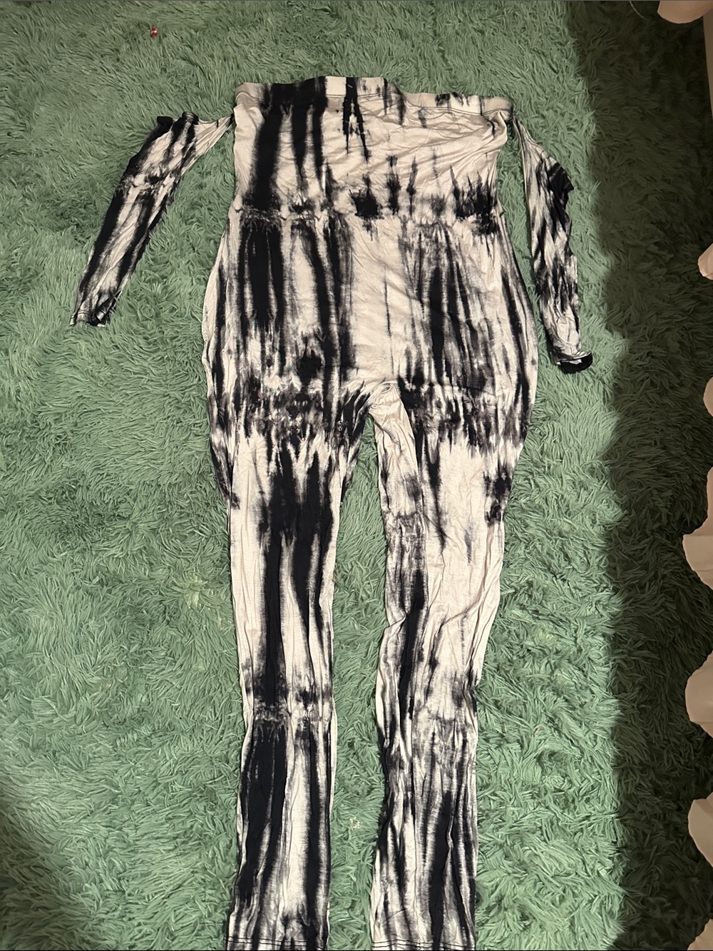 Fashion Nova Black & White Tie-Dye Off-Shoulder Jumpsuit